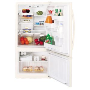 GE 18.1 Cu. Ft. Bottom-Freezer Door Refrigerator|GBS18KBMCC