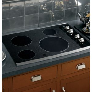 GE 30 Built-In CleanDesign Electric Cooktop|JP346SMSS