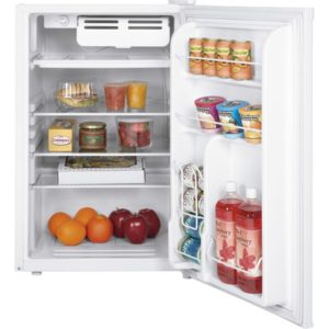GE ENERGY STAR 4.5 Cu. Ft. Compact Refrigerator|WMR04GAZWW