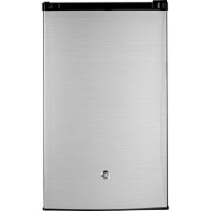 GE ENERGY STAR Compact Refrigerator|GME04GLKLB