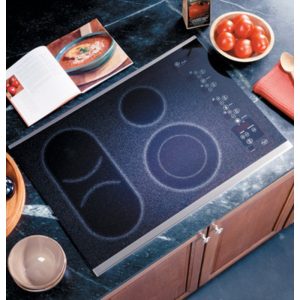 GE Profile 30 Built-In CleanDesign Electric Cooktop|JP938SCSS