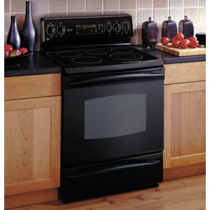 GE Profile 30 Free-Standing CleanDesign Electric Range|JBP99BHBB